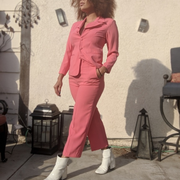Dresses & Skirts - ∆Pink lady pant suit∆